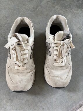 New Balance Beige/Tan Suede Sneakers